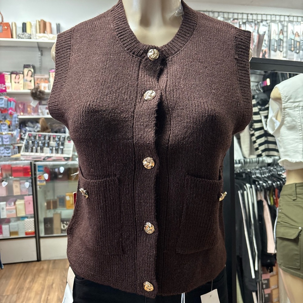 Brown Sleeveless Knit Sweater Vest